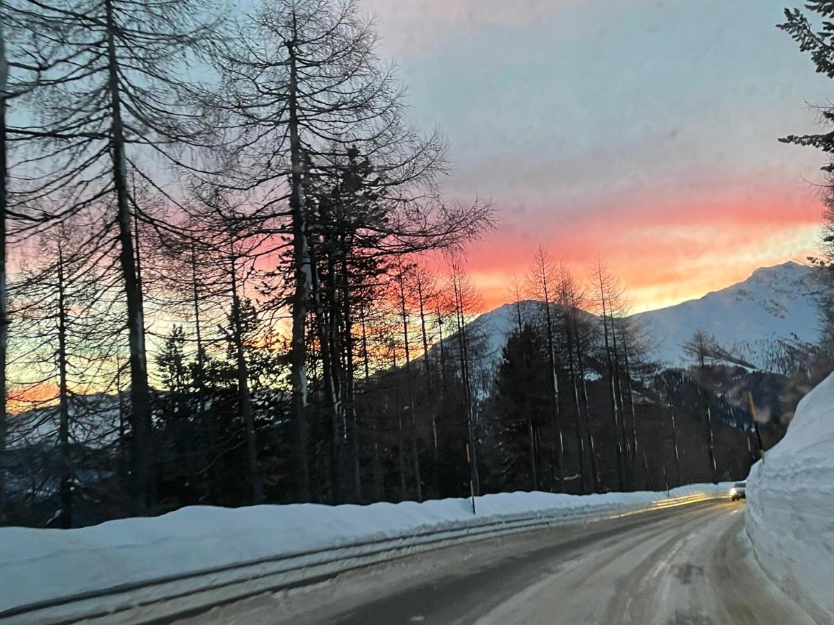 Baita La Broina Lägenhet Livigno Exteriör bild